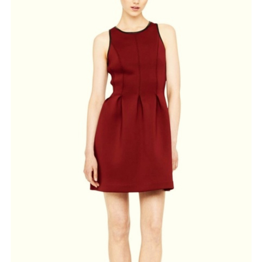 Club Monaco Susie Neoprene Pleated Dress Burgundy Black Size 2